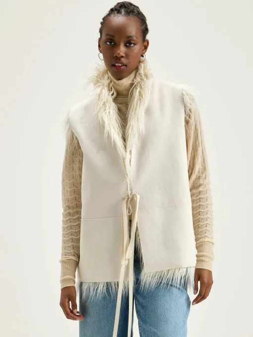 Jaden Mouwlos Vest